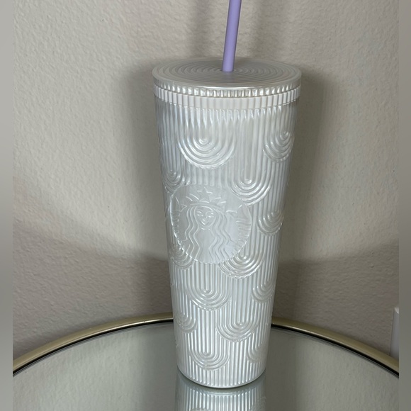 Starbucks 2023 White Pearl Shell Core Siren Scale Tumbler - Picture 3 of 4